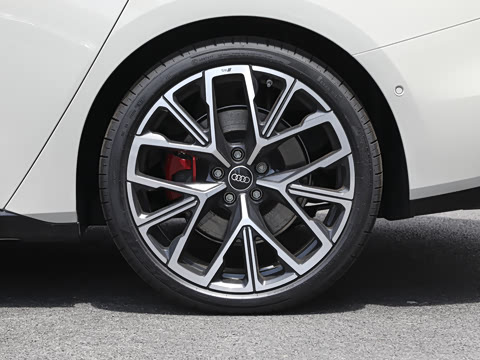 2026�� TFSI quattro 200kW �콢������