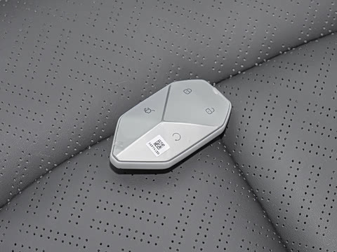 2026�� 565KM ���������