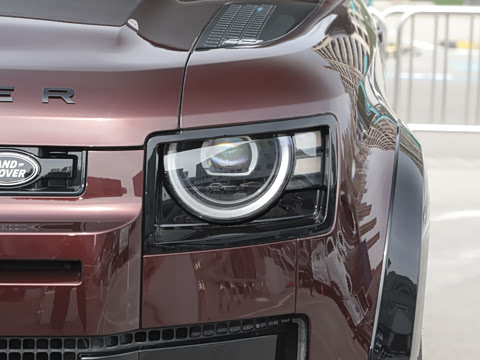 2026�� 110 3.0T P400 �����ر��