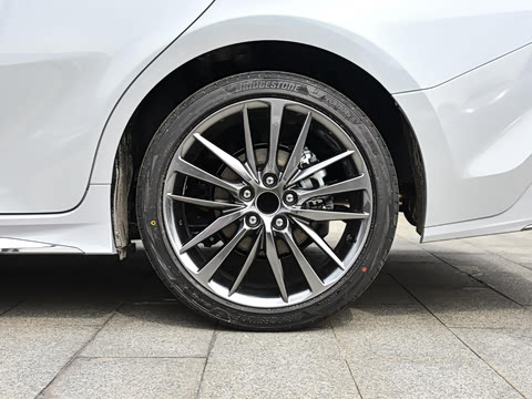 2026�� ˫�� 2.5HXS �˶�Plus��