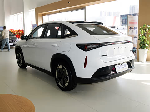 2026�� 1.5L 220km ����+