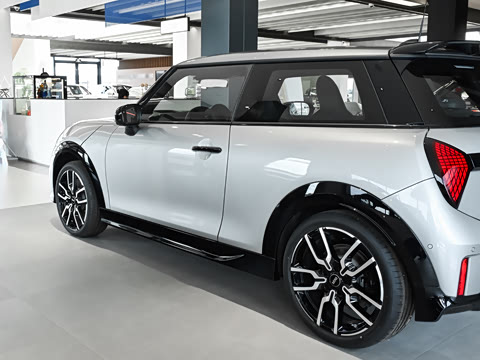 2026�� 2.0T COOPER S ��ɫ��Ƶ ���Ű�