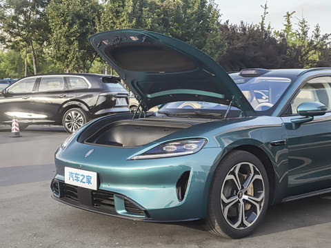 2026�� Max