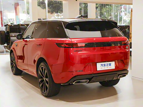 2025�� 400PS Dynamic HSE