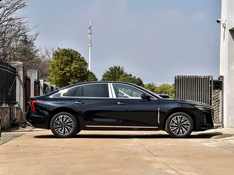 2025�� 2.0T �Զ������