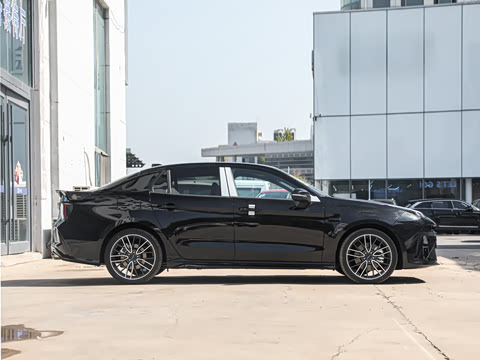 2026�� 2.0TD �Զ� Ultra