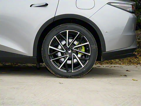 2025�� �Ŀ� 668MAX���а� 200kW