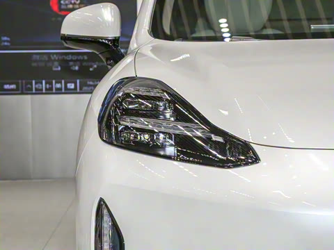 2025�� 670 Pro��