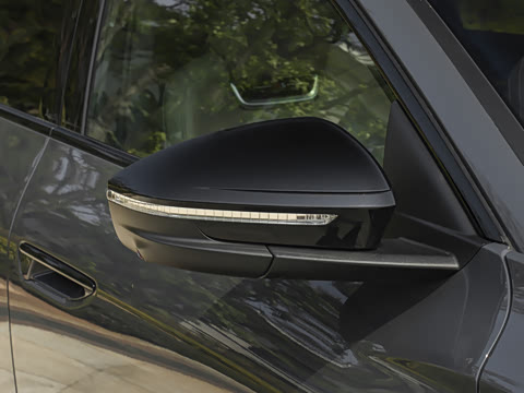 2026�� quattro Ǭ���Ǽݰ�