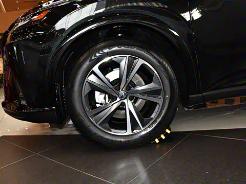 2026�� 350h ����������