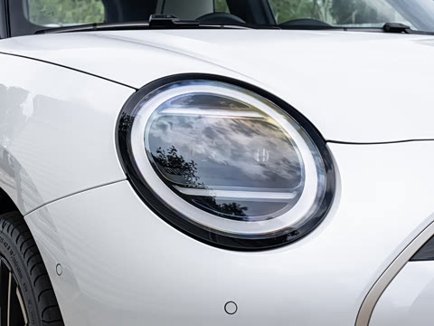 2026�� 463km COOPER SE ����������