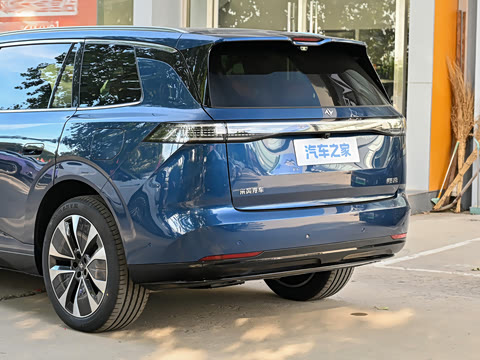 2026�� ���� 300Pro Ǭ����