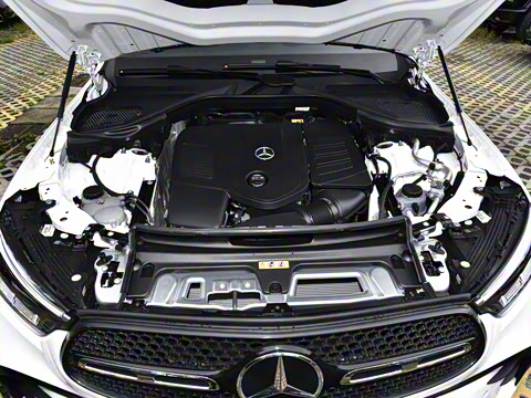 2026�� GLC 260 4MATIC ����SUV