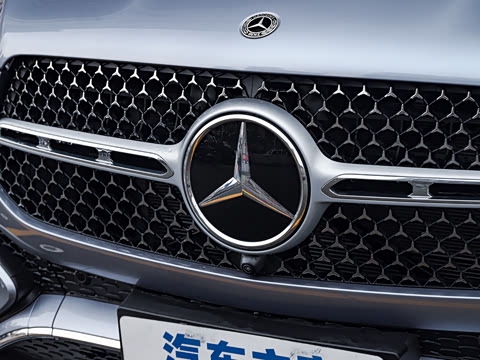 2025�� �Ŀ� GLE 450 4MATIC ������