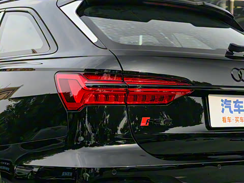 2025��  RS 6 4.0T Avant performance