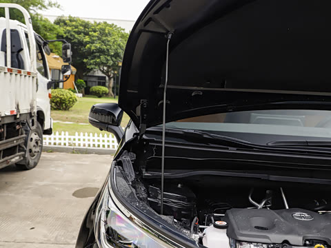 2026�� 2.5L ����׿��318��