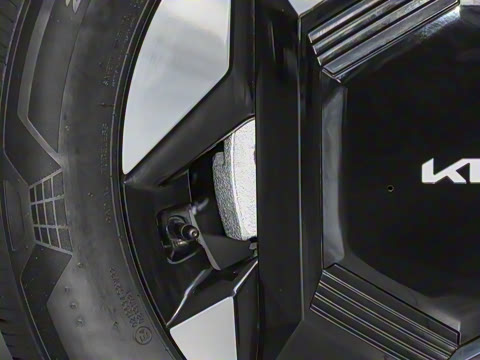 2025�� 720 Light