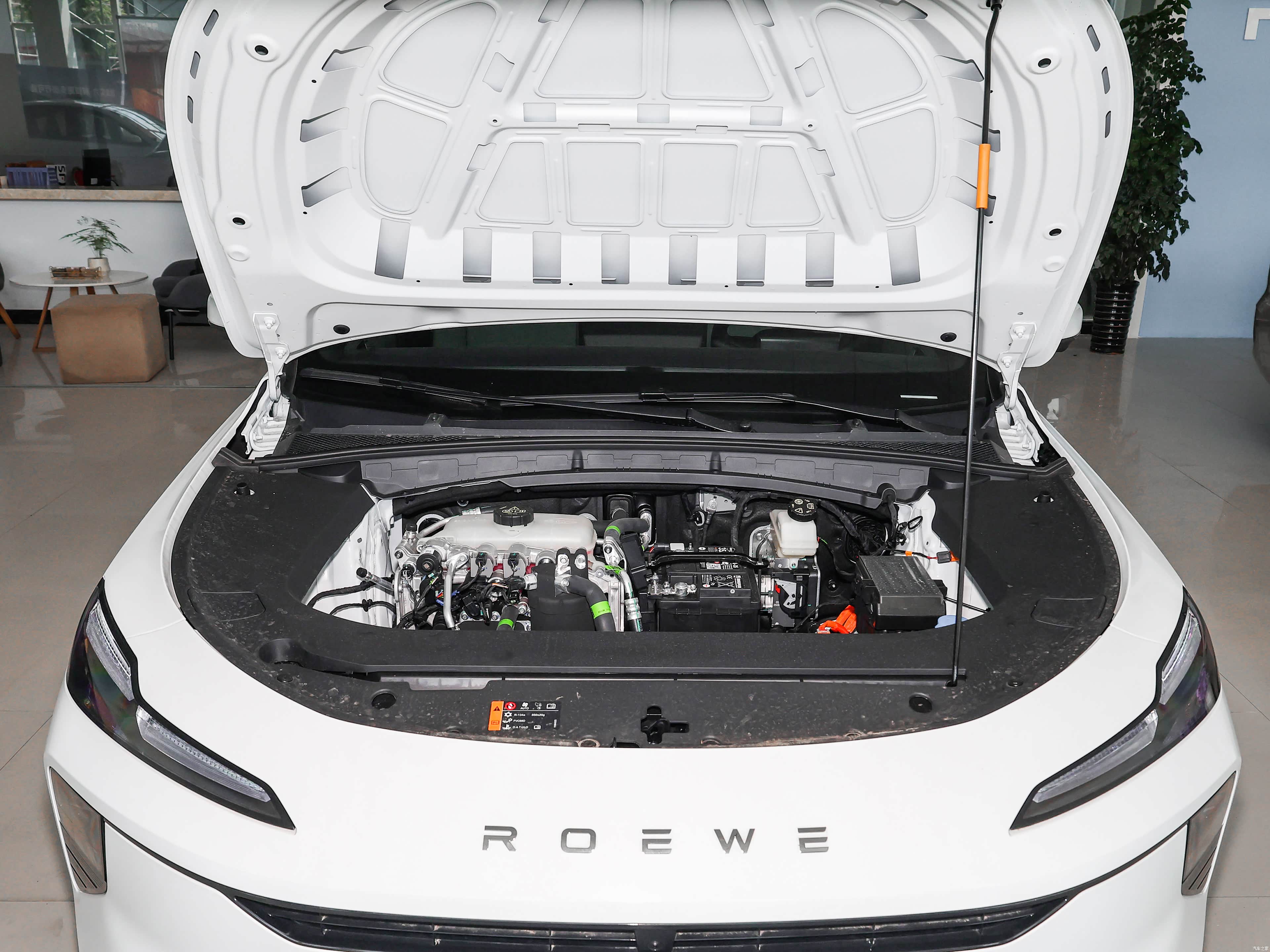 Roewe D6, миниатюра 30