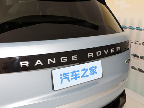 2026�� 3.0 L6 400PS AB�����