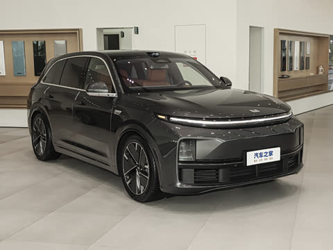 2025�� Max ���ܻ��°�