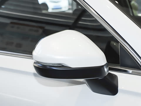 2025�� e:HEV ����������