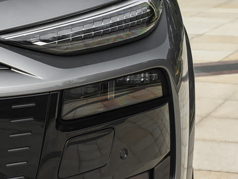 2026�� quattro Ǭ���Ǽݰ�