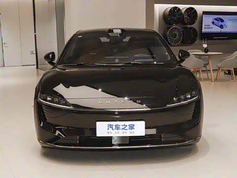 2025�� 785km Ultra