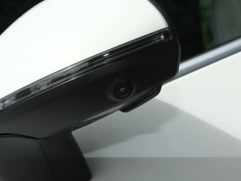 2025�� �Ŀ� GLC 300 L 4MATIC ������ 5��