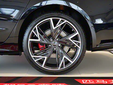 2025�� 55 TFSI quattro ����ʿ��