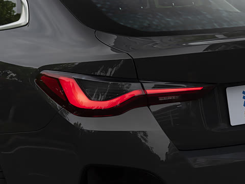 2026�� 425i Gran Coupe M�˶���װ