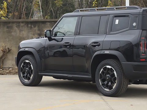 2026�� 211km XWD ����