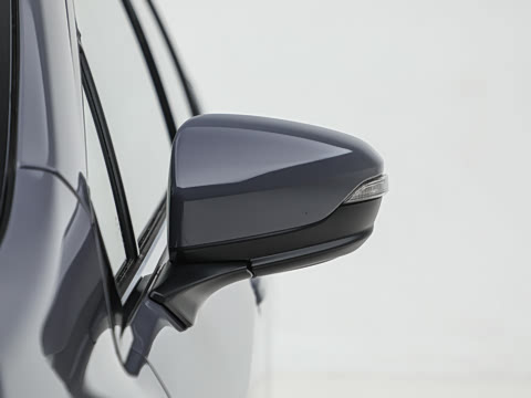 2025�� 2.4T CVT Wagon tS EyeSight