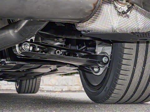 2026�� 530Li ������ M�˶���װ