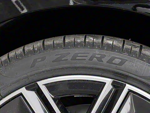 2026�� 530Li ������ M�˶���װ