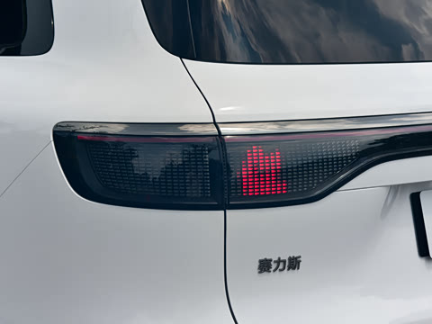 2025�� ���� Ultra ����������