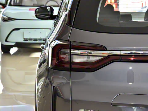 2025�� 1.5L �ֶ���Խ��