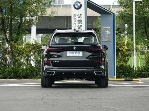 2025 xDrive 30Li M˶ҹװ