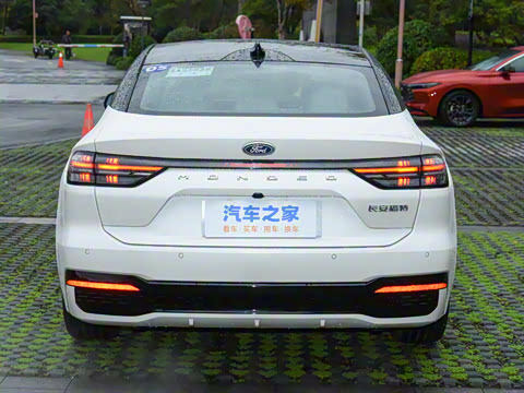 2026  2.0T  EcoBoost  