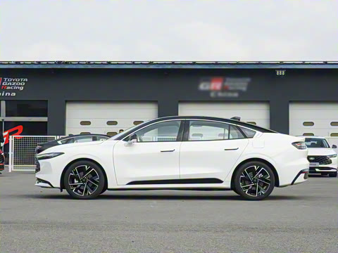 2026  2.0T  EcoBoost  