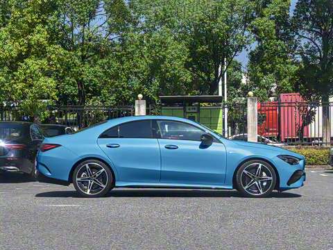 2026�� AMG CLA 35 4MATIC