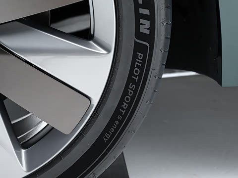 2026�� Ultra