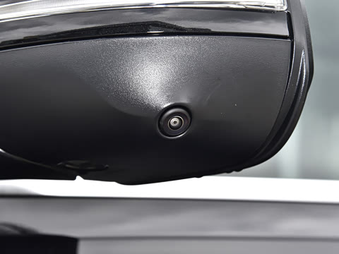 2025�� �Ŀ� GLE 400 e 4MATIC