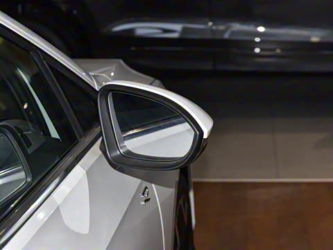 2026�� 300TSI R-Line