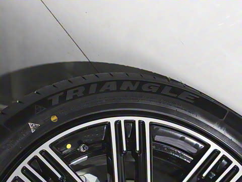 2026�� ���̰� 230������ 7��