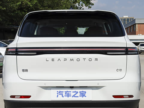 2027�� 660������