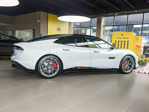 2026�� 600 SE 5��