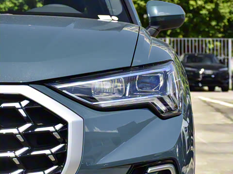 2025�� quattro 45�����ذ� 35TFSI ʱ�ж�����