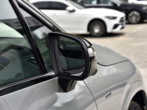 2024�� EQE 53 4MATIC+