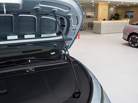 2026�� ���� 725 Max �콢��