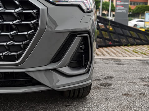 2026�� quattro 45�����ذ� 45TFSI quattro ʱ�ж�����